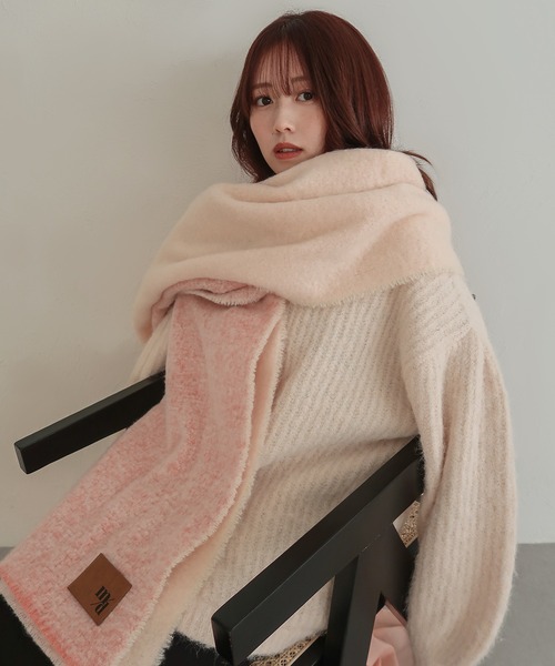 mideal（マイディール）の「２tone volume muffler / ２toneボリュームマフラー（マフラー・レディース・ピンク・FREE）」の6枚目の写真