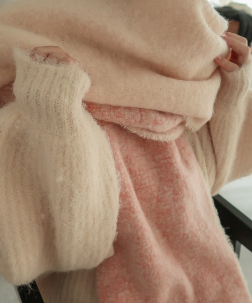 mideal（マイディール）の「２tone volume muffler / ２toneボリュームマフラー（マフラー・レディース・ピンク・FREE）」の10枚目の写真