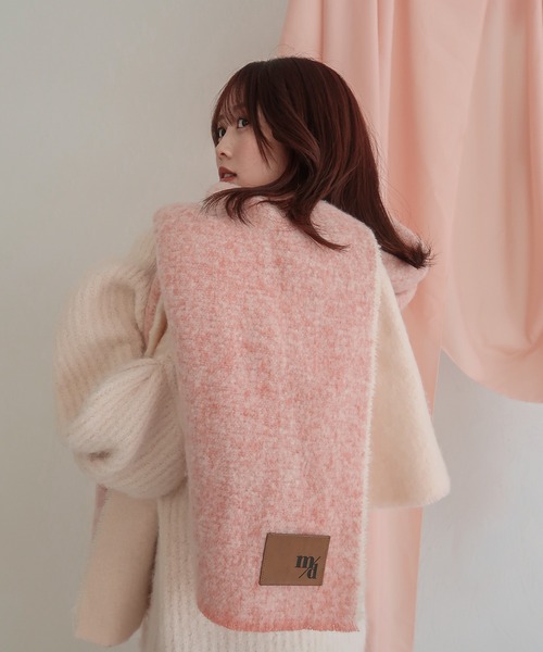 mideal（マイディール）の「２tone volume muffler / ２toneボリュームマフラー（マフラー・レディース・ピンク・FREE）」の11枚目の写真