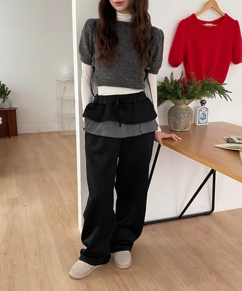 by muni:r（バイ ムニール）の「フリルダブルレイヤー起毛パンツ（スウェットパンツ・レディース・ブラック/ネイビー・FREE）」の14枚目の写真