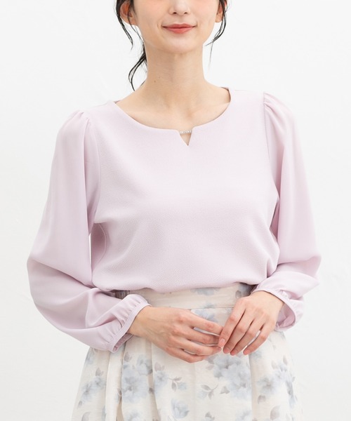 Honeys(ハニーズ)の「ラインストーン付トップス(Tシャツ/カットソー・レディース・グレイッシュブルー/アイボリー/グレイッシュベージュ/ピンク系その他/ネイビー・3L/L/LL/M/S)」の13枚目の写真