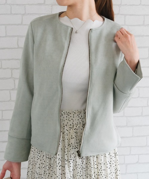 aquagarage（アクアガレージ）の「スエードタッチノーカラージャケット（その他アウター・レディース・ベージュ/アイボリー/ライトピンク/ライトブルー・M/L）」の4枚目の写真