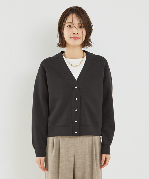 abahouse mavie(アバハウスマヴィ)の「【セットアップ対応】シルキーダンボールスウェットカーディガン/トレーナー/春服(カーディガン/ボレロ・レディース・スミクロ/グレー系その他/イエロー/オフホワイト・フリー)」の15枚目の写真