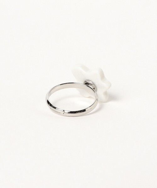 BEAMS BOY(ビームスボーイ)の「ATOLASOLAS / 2set ring(リング・レディース・ブラック/ホワイト・ONE SIZE)」の7枚目の写真