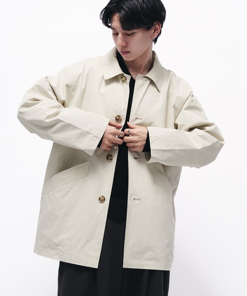 Adoon plain(アドーンプレーン)の「TWILL DART HALF COAT / ツイルダーツハーフコート/ブルゾン(ダウンジャケット/コート・メンズ・ライトカーキ/アイボリー・MEDIUM/LARGE)」の8枚目の写真