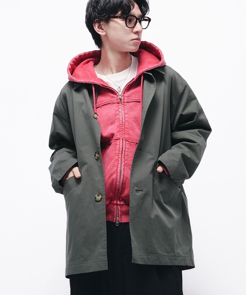 Adoon plain(アドーンプレーン)の「TWILL DART HALF COAT / ツイルダーツハーフコート/ブルゾン(ダウンジャケット/コート・メンズ・ライトカーキ/アイボリー・MEDIUM/LARGE)」の21枚目の写真