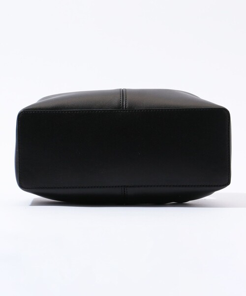 FRENZLAUER(フランツロアー)の「FRENZLAUER Panier Baguette スモール(ハンドバッグ・レディース・ブラック/ホワイト・FREE)」の6枚目の写真