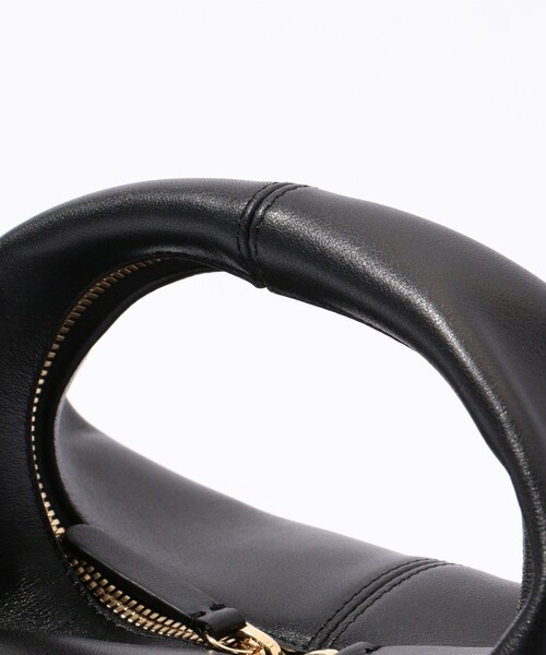 FRENZLAUER(フランツロアー)の「FRENZLAUER Panier Baguette スモール(ハンドバッグ・レディース・ブラック/ホワイト・FREE)」の7枚目の写真