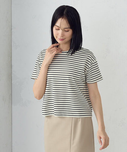 COMME CA ISM(コムサイズム)の「ボックスシルエット クロップ丈ボーダーTシャツ(Tシャツ/カットソー・レディース・ブラック×ホワイト/ホワイト×ブラック・MEDIUM/LARGE)」の12枚目の写真