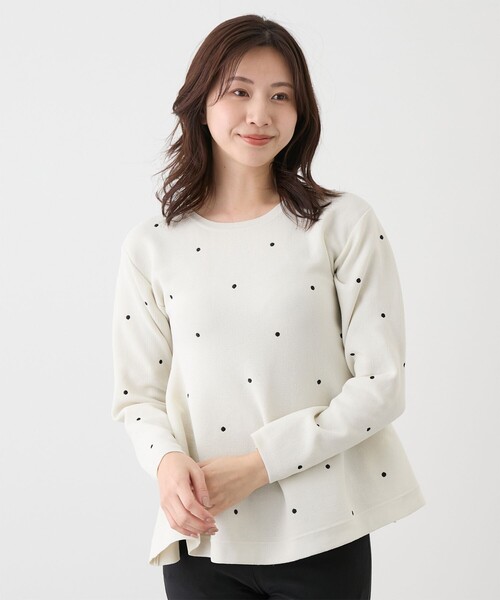 Jayro(ジャイロ)の「刺繍ドットニットチュニック(ニット/セーター・レディース・ブラック/オフホワイト/ピンク・M)」の2枚目の写真