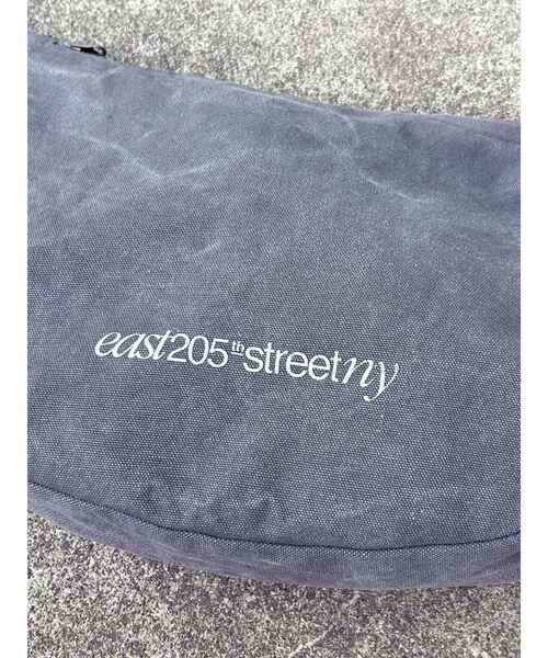 Ungrid（アングリッド）の「【WEB限定】ロゴショルダーバッグ（ハンドバッグ・レディース・レッド/オフホワイト/ブルー/チャコールグレー・FREE）」の18枚目の写真