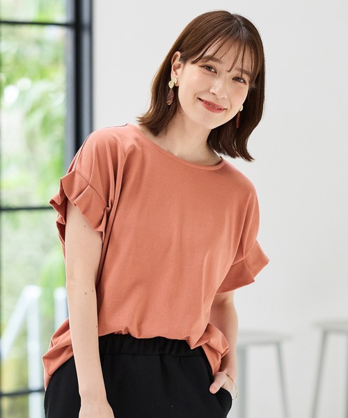 Honeys（ハニーズ）の「【ハニさら・接触冷感・吸水速乾・ＵＶカット】袖タックＴシャツ（Tシャツ/カットソー・レディース・オレンジ/スミクロ/オフホワイト/ブルー/グレイッシュベージュ/ブラック/ブルーグリーン/イエロー系その他/ライトブラウン・3L/L/LL/M/S）」の9枚目の写真