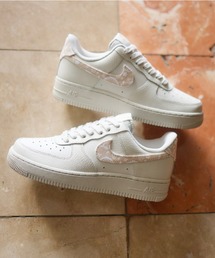 NIKE(iCL)W AIR FORCE 1 '07@IH2051-072(Xj[J[)