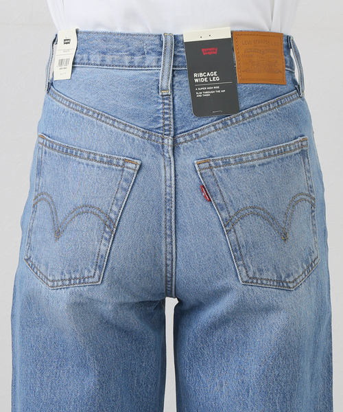 Levi’s MADE&CRAFTED(リーバイスメードアンドクラフテッド)の「【LEVI’S/リーバイス】RIBCAGE WIDE LEG H 223:デニム(デニムパンツ・レディース・サックスブルー・27/26/25)」の13枚目の写真