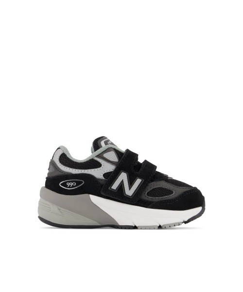 Kinetics(キネティクス)の「New Balance 990v6 Hook and Loop(ニューバランス 990v6 フック アンド ループ)(スニーカー・キッズ・ブラック/グレー系・15.0cm/16.0cm/15.5cm/14.0cm/16.5cm/14.5cm)」の1枚目の写真