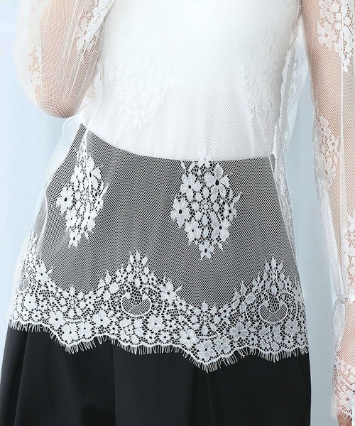 LOWO(ロワ)の「シースルートップス 長袖 ハイネック チュール レース メロウ メロー 花柄 シアートップス レイヤードトップス 結婚式 パーティー オケージョン お呼ばれ(Tシャツ/カットソー・レディース・ホワイト/ブラック・FREE)」の5枚目の写真