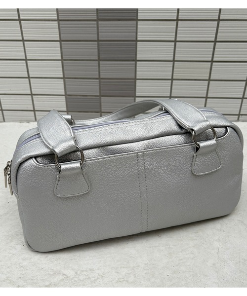Tomieco(トミエコ)の「トートバッグ 横長ボックスタイプ マチも広く荷物もしっかり収納(トートバッグ・レディース・ベージュ/ブラック/シルバー・FREE)」の5枚目の写真