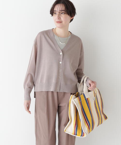 human woman（ヒューマンウーマン）の「◆【ウォッシャブル】シアーハイゲージ長袖カーディガン（カーディガン/ボレロ・レディース・ベージュ系その他2/ピンク/イエロー/ネイビー・MEDIUM）」の2枚目の写真
