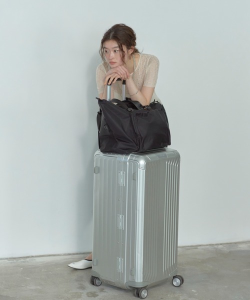 THEATRE PRODUCTS(シアタープロダクツ)の「ナイロンツイル2wayショルダーバッグL/キャリーオンバッグ / 旅行バッグ(ショルダーバッグ・レディース・ブラック/グレー・FREE)」の5枚目の写真