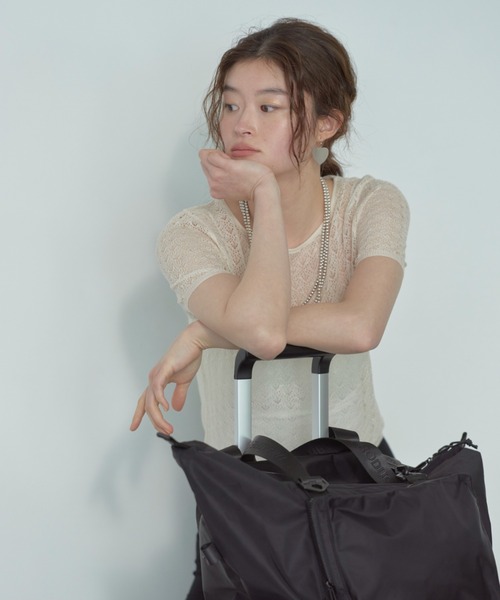 THEATRE PRODUCTS(シアタープロダクツ)の「ナイロンツイル2wayショルダーバッグL/キャリーオンバッグ / 旅行バッグ(ショルダーバッグ・レディース・ブラック/グレー・FREE)」の6枚目の写真