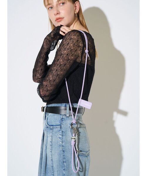 ELENDEEK(エレンディーク)の「マルチスマホレザーショルダー(スマホケース/カバー・レディース・ブルー/シルバー/ブラウン/ブラック/ラベンダー/イエロー・FREE)」の5枚目の写真