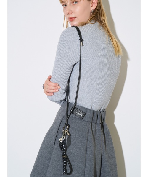 ELENDEEK(エレンディーク)の「マルチスマホレザーショルダー(スマホケース/カバー・レディース・ブルー/シルバー/ブラウン/ブラック/ラベンダー/イエロー・FREE)」の13枚目の写真