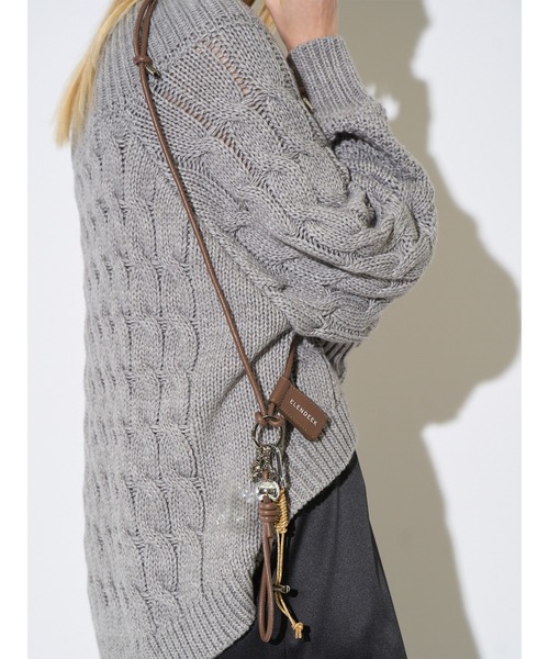 ELENDEEK(エレンディーク)の「マルチスマホレザーショルダー(スマホケース/カバー・レディース・ブルー/シルバー/ブラウン/ブラック/ラベンダー/イエロー・FREE)」の16枚目の写真