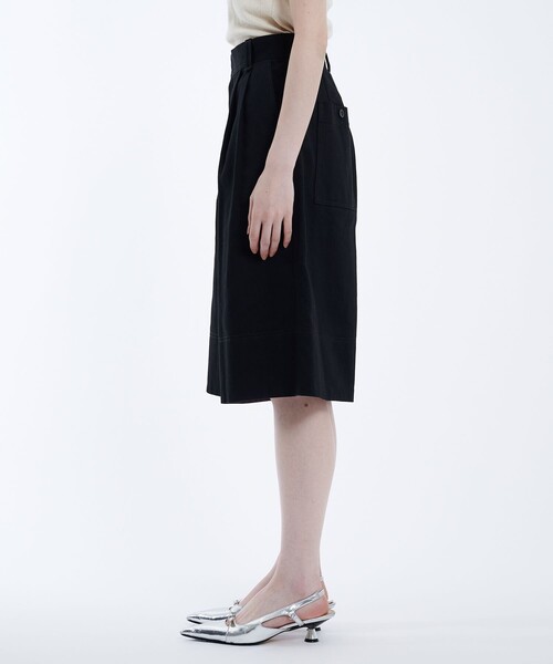 PUBLIC TOKYO(パブリックトウキョウ)の「ワークステッチハーフパンツ(その他パンツ・レディース・ブラック/ホワイト・1/2)」の17枚目の写真