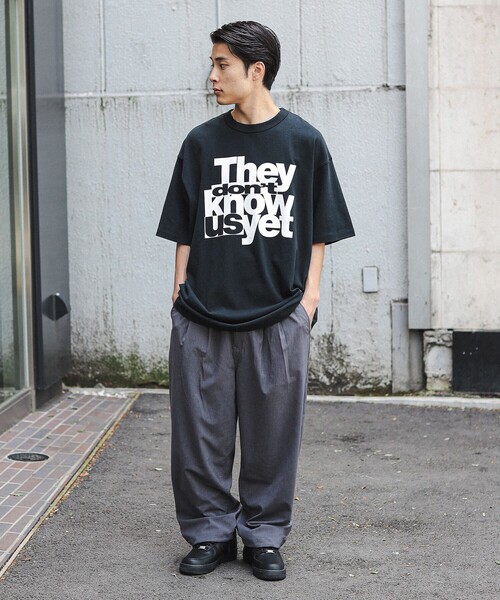 BEAMS T（ビームスティー）の「EISUKE HOSHI / TDKUY T-Shirt（Tシャツ/カットソー・メンズ・ブラック・S/M/L/XL/XS）」の2枚目の写真
