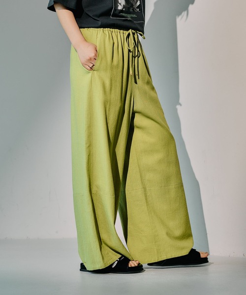 LEPSIM(レプシィム)の「リネンブレンドイージーパンツ 290899(その他パンツ・レディース・アイボリー/ブラウン/ブラック/イエロー・FREE)」の21枚目の写真