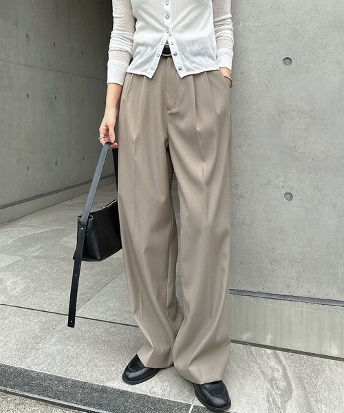 andme(アンドミー)の「2タックセミワイドロングパンツ(スラックス・レディース・ブラック/チャコールグレー/アッシュグレー・M/L)」の3枚目の写真