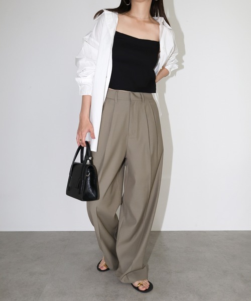 andme(アンドミー)の「2タックセミワイドロングパンツ(スラックス・レディース・ブラック/チャコールグレー/アッシュグレー・M/L)」の11枚目の写真