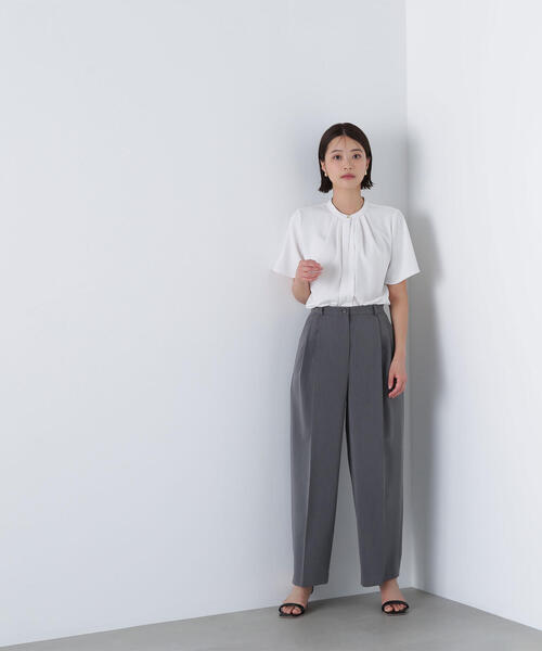 NATURAL BEAUTY BASIC（ナチュラルビューティーベーシック）の「◇フロントタックフレアスリーブブラウス（シャツ/ブラウス・レディース・ベージュ/ブルー/オフホワイト/ブラウン・MEDIUM/SMALL）」の12枚目の写真