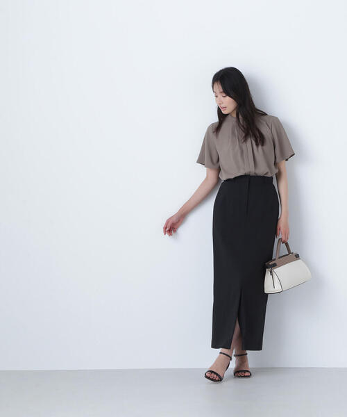 NATURAL BEAUTY BASIC(ナチュラルビューティーベーシック)の「◇フロントタックフレアスリーブブラウス(シャツ/ブラウス・レディース・ベージュ/ブルー/オフホワイト/ブラウン・MEDIUM/SMALL)」の21枚目の写真