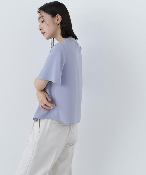 NATURAL BEAUTY BASIC(ナチュラルビューティーベーシック)の「◇フロントタックフレアスリーブブラウス(シャツ/ブラウス・レディース・ベージュ/ブルー/オフホワイト/ブラウン・MEDIUM/SMALL)」の10枚目の写真