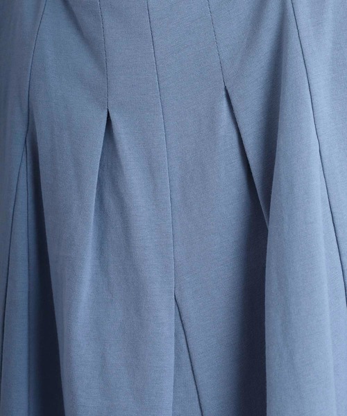 EGLANTINE(エグランティーヌ)の「EGLANTINE バックタックロゴプリント半袖カットソー(Tシャツ/カットソー・レディース・ブラック/グレイッシュブルー/ベージュ・40)」の7枚目の写真