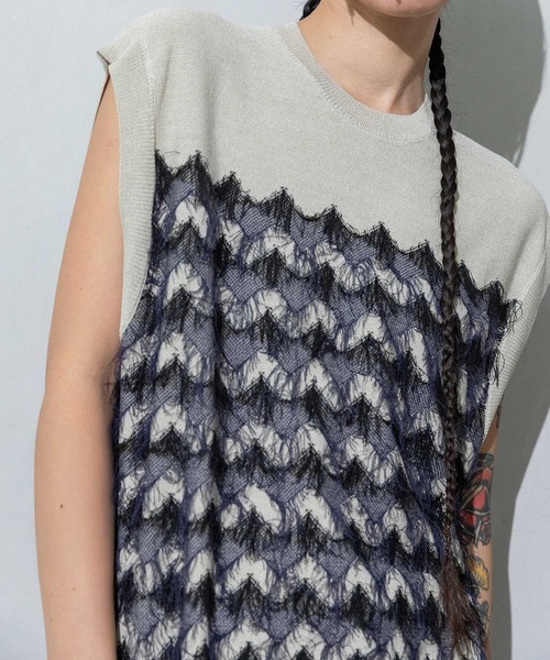 MARECHAL TERRE（マルシャルテル）の「フリンジニット（ニット/セーター・レディース・ネイビー/アイボリー/ブラック/グレイッシュベージュ・MEDIUM）」の3枚目の写真