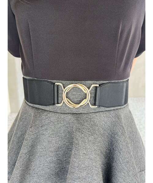 RESEXXY（リゼクシー）の「ゴールドバックルゴムベルト（ベルト・レディース・ブラック/ベージュ/ブラウン・FREE）」の4枚目の写真
