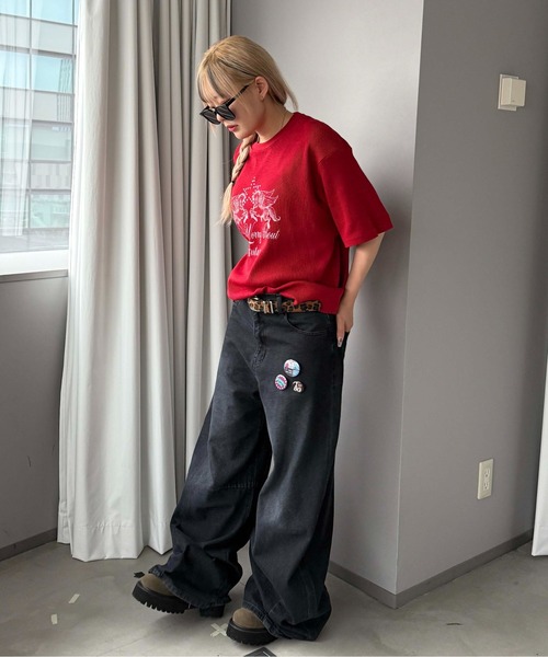 sedacle(セダクル)の「ワッフルスタッズプリントTシャツ(Tシャツ/カットソー・レディース・アイボリー/グレー/レッド・SMALL/MEDIUM/LARGE)」の11枚目の写真