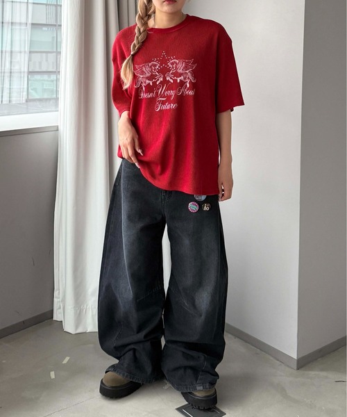 sedacle(セダクル)の「ワッフルスタッズプリントTシャツ(Tシャツ/カットソー・レディース・アイボリー/グレー/レッド・SMALL/MEDIUM/LARGE)」の9枚目の写真