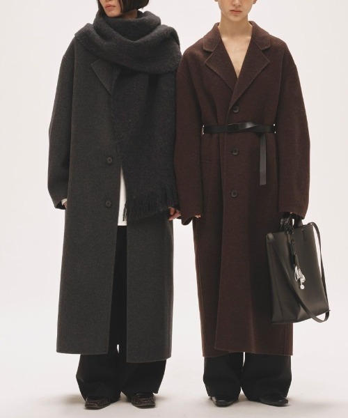 TODAYFUL(トゥデイフル)の「【TODAYFUL/トゥデイフル】Brashed Volume Stole/ブラッシュボリュームストール(ストール/ショール・レディース・チャコールグレー/ダークブラウン・FREE)」の4枚目の写真