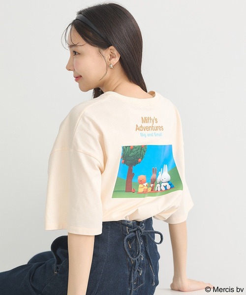 earth music&ecology(アースミュージックアンドエコロジー)の「miffy/earth ミッフィーフレンズアニメーションT(Tシャツ/カットソー・レディース・サックスブルー/オフホワイト/オレンジ系その他・FREE)」の8枚目の写真