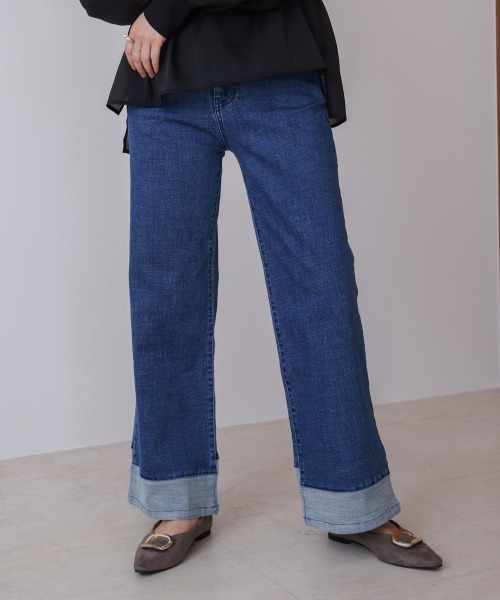 Bou Jeloud(ブージュルード)の「折り返しワイドデニムパンツ(デニムパンツ・レディース・ブルー/インディゴブルー・38)」の5枚目の写真