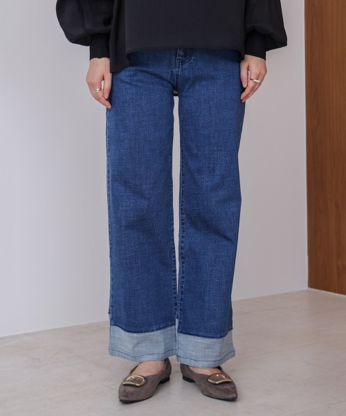 Bou Jeloud(ブージュルード)の「折り返しワイドデニムパンツ(デニムパンツ・レディース・ブルー/インディゴブルー・38)」の13枚目の写真