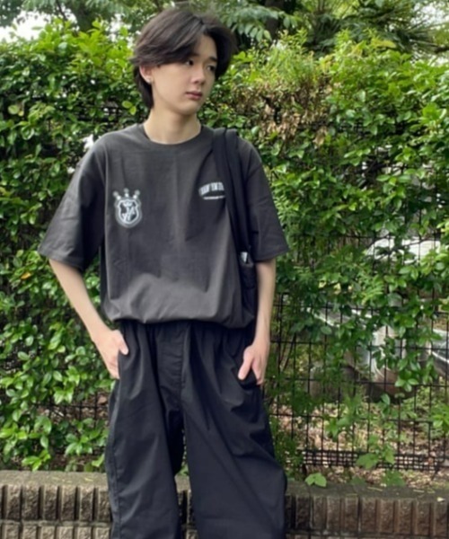 Right-on(ライトオン)の「Other(ソノタ)【メンズ】ぼかしプリントTシャツ(Tシャツ/カットソー・メンズ・ブルー/ブラック/ホワイト・M/L/XL)」の3枚目の写真