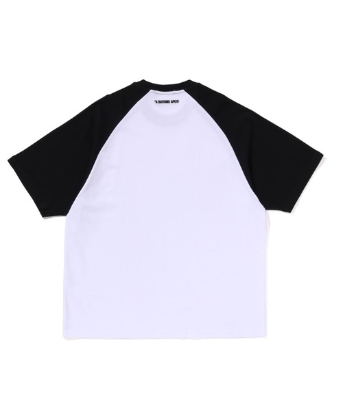 A BATHING APE(アベイシングエイプ)の「ONE POINT RELAXED FIT RAGLAN TEE(Tシャツ/カットソー・メンズ・ホワイト/アイボリー・MEDIUM/XX-LARGE/X-LARGE/SMALL/LARGE)」の3枚目の写真