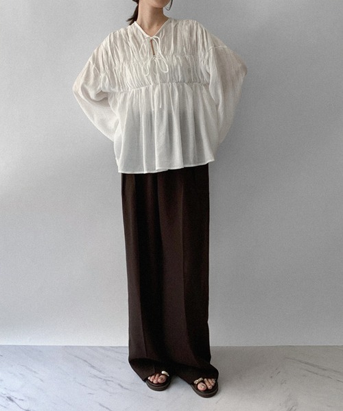 on:nue（オンニュ）の「【on:nue】[5色展開/3サイズ展開] ダブルタックワイドカラースラックス /2025 AW COLLECTION（スラックス・レディース・ブラウン/ミント/アイボリー/ブラック/グレー・SMALL/MEDIUM/LARGE）」の21枚目の写真