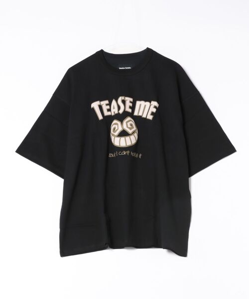 DANKE SCHON(ダンケシェーン)の「【WEB&DEPOT限定】DankeSchon/ダンケシェーン/s/s Tee/TEASE ME/半袖Tシャツ(Tシャツ/カットソー・レディース・レッド/ホワイト/ブラック・S/M/L)」の3枚目の写真