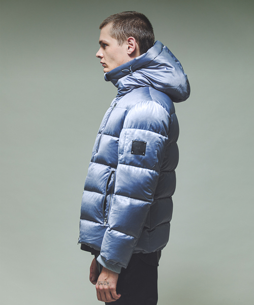 5351 POUR LES HOMMES（ゴーサンゴーイチプールオム）の「【25A/W】レザーエンボス ダウンジャケット（ダウンジャケット/コート・メンズ・グレイッシュブルー/ブラック・50/48/46/44）」の10枚目の写真