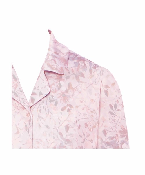 AMOSTYLE BY Triumph(アモスタイルバイトリンプ)の「前開きジャージーパジャマ AMSTNW05 Top + BTM76-N JX(ルームウェア/パジャマ・レディース・グリーン/ピンク・M/L/LL)」の7枚目の写真